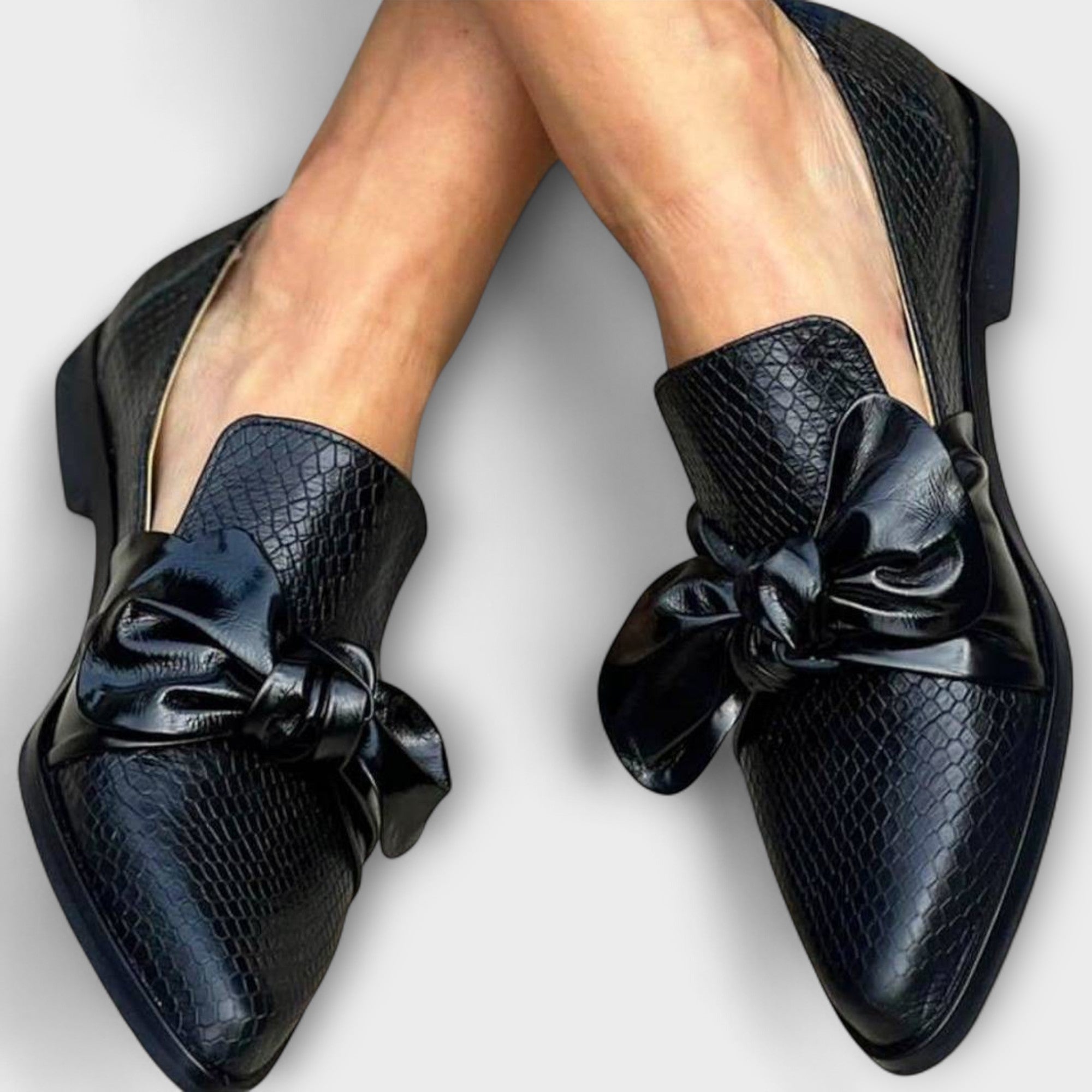 Salonen™ | Claudia - Loaferit nauhakiinnityksellä