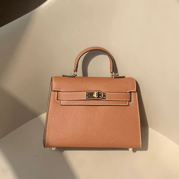Salonen™ | Ameera
